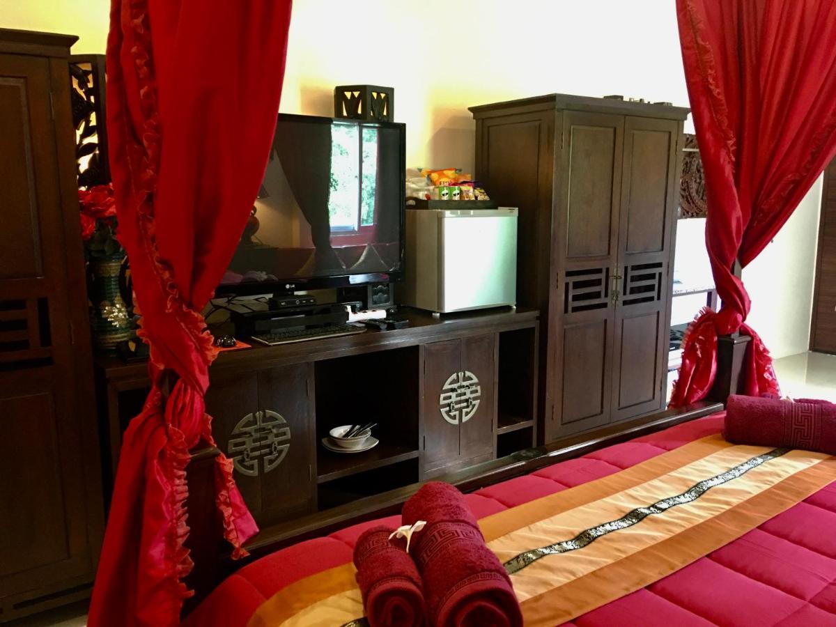 Naraya Homestay สันป่าตอง ภายนอก รูปภาพ