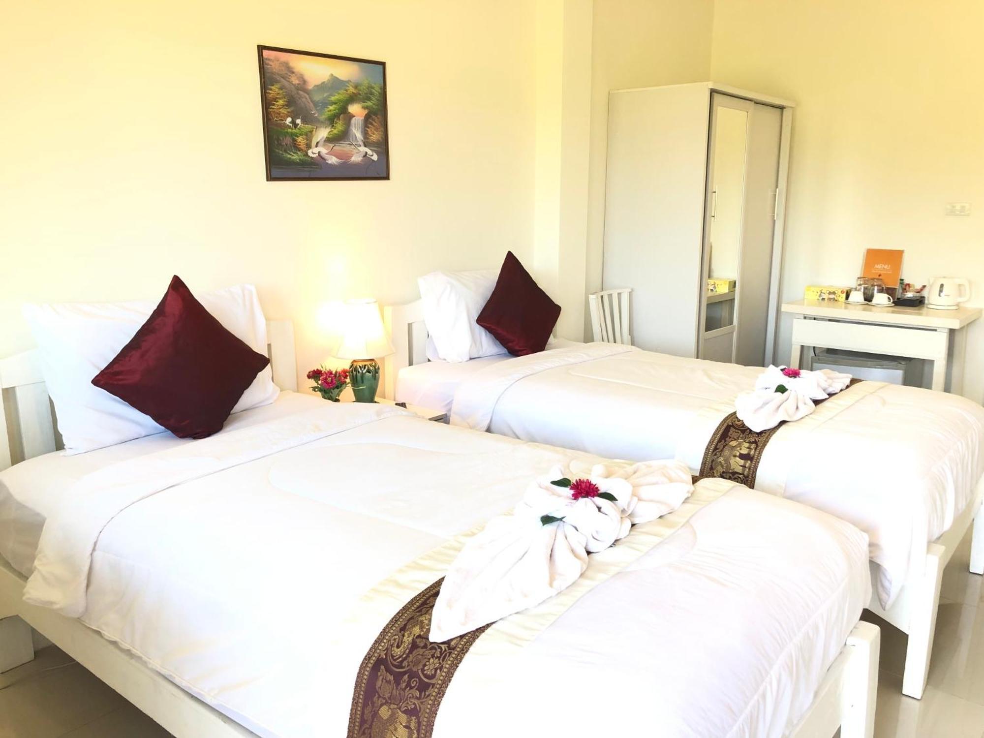 Naraya Homestay สันป่าตอง ภายนอก รูปภาพ